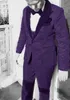 Najnowszy przycisk Groomsmen Peak Lapel Wedding Groom Tuxedos Mężczyźni Garnitury Ślub / Prom / Kolacja Best Man Blazer (Kurtka + Kamizelka + Kamizelka + Spodnie) 0007