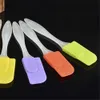 couleurs mélangées Ustensile de cuisine personnalisé brosse en silicone spatule spatule à biscuits avec manche en plastique