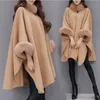 Women Capes Cloak Fur Neck Design Womens Winter Clothing Ytterkläder Toppar Loose Fashion Coats Capes Ladies Wool Blends S-3XL