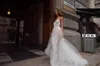 Julie Vino 2020 A Line Bröllopsklänningar Spaghetti V Neck Lace Appliqued Sweep Train Beach Boho Bridal Gowns Backless Vestido de Novia