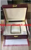 Box Red Nautilus zegarki Oryginalne pudełka papiery karty Drewniane torebki do Aquanaut 5711 5712 5990 5980