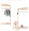Детские шкафы магазин одежды Полка Дисплей стойки пола роликовые звезды вешалки серии Nordic Style Log серии Бытовые полки