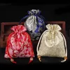 Eleganti sacchetti regalo in seta con piccoli fiori portafortuna Borse per bomboniere per feste di matrimonio Borsa natalizia con coulisse Borsa per gioielli in broccato cinese