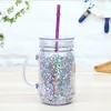 Ny 15oz Creative Sequins Plastflaska med lock och halm Sommardrinkware Masonburk med handtag Juice Cup