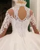 Luxury Crystal Beaded Applique Lace Ball Gown Wedding Dress High Neck Sheer Långärmad Hollow Back Vestido de Noiva Bride Dress