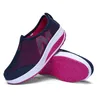 Venda Quente-Mulheres Esporte Para Light Up Womes Balanço Cunhas Plataforma Zapatos Mujer Treinadores Tenis Feminino Respirável Toning Shoes