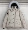 Manteau en duvet Nouveau blouson balistique noir pour homme slim à la taille manteaux courts avec capuche en fourrure de renard blanc ciseaux à col sur le bras