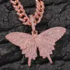 Hängsmycke Halsband Hip Hop Custom Pink Butterfly Halsband Kombination Ord Namn med Big Clasp Chain Full Iced Cubic Zirconia Smycken1