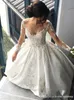 2019 Vintage Arabski Dubai Princess Suknia Ślubna Sheer Długie Rękawy Aplikacje Koronki Kościół Formalna Bride Bridal Suknia Plus Size Custom Made