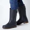 Sıcak Satış-Ücretsiz kargo 2016 yeni moda Erkek Yağmur Çizmeleri Su Geçirmez Rainboots Matt Ayakkabı Rainday Su Ayakkabı Yetişkin Ayakkabı Skid boyutu 39-45