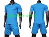 Top 2019 Personality Design Ensembles de maillots de football personnalisés avec shorts Entraînement personnalisé Costume de football Uniformes kits Sports Men's Mesh wears