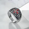 Cavaleiros de aço inoxidável esmalte vermelho Cavaleiros templários Anel de armadura RETRO SWORD RETRA PLATA CRUNTO RINGS JEWEL