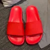 Zapatos de mujer de cabeza redonda de moda clásica caliente, sandalias de tacón bajo, zapatilla plana para interiores, zapatos portátiles de playa para exteriores para hombre, zapatos antideslizantes