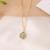 Mode-rétro métal pierres semi-précieuses pendentif pour femmes femme élégant tempérament goutte d'eau collier anniversaire bijoux cadeau