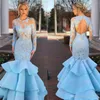 Sky Light Blue Mermaid Vestidos Jewel Neck mangas compridas Illusion Satin Tulle Lace Applique Layered Backless Prom Dress Partido vestidos