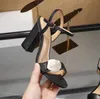 Klassiska sandaler Lady Summer Lady Sandals Chunky Heels Skor Metal Spänne Real Läder Sexiga Höghåriga Kvinnors Skor 10cm