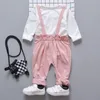 春の生まれたばかりの赤ちゃんの女の子の服セットファッションスーツTシャツ+ズボンスーツの赤ちゃん女の子の外​​のスポーツスーツセット