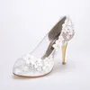 Projektant moda białe kwiaty ślubne buty na obcasie Buty do panny młodej kryształ z koralikami seksowne kobiety luksusowe pompki na imprezę balową 10 cm 237o