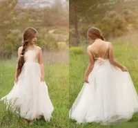 Novos vestidos das meninas de flor para casamentos estilo princesa Boat Neck Backless lantejoulas de ouro no topo Tulle A-Line mangas 2019 vestidos brancos