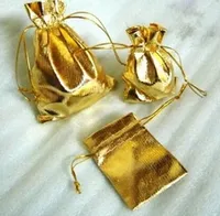 Ouro de Prata glitter Veludo Com Cordão Saco Bolsa de Saco de Doces Do Casamento Do Natal saco de presente Bolsa de Jóias 4 Tamanho 5x7 cm 7X9 cm 9x12 cm 13x18 cm