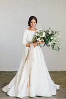 Ny Boho A-Line Soft Satin Modest Bröllopsklänningar med 3/4 Ärmar Beaded Blet Low Back Country Bröllopklänningar 2020 Skräddarsydd Couture