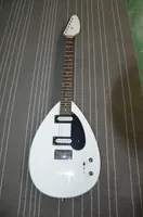 Cina Made Mark III White WaterProp Guitar Bianco Brian Jones 2 Singola bobina Pickups Chrome hardware hardware
