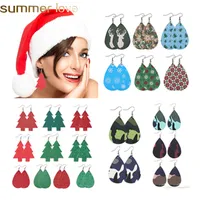 새로운 패션 크리스마스 물방울 가죽 귀걸이 다양한 디자인 눈송이 크리스마스 트리 드롭 매달려 귀걸이 보석 선물 28 색
