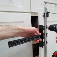 Freeshipping Cabinet Hardware Jig | Herramienta de plantilla de tiradores y tiradores de cajón para perforar agujeros en madera | Herramientas de guía de broca ajustables para Dowe