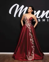 2019 BUGUNDY One ramię Celebrity Sukienki Aplikacje Elastyczna Satyna Linia Długość podłogi Formalne wieczorne okazje Prom Dresses Custom Made