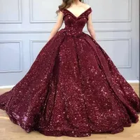 반짝이는 부르고뉴 숄더 퀸 런스 드레스 달콤한 16 댄스 파티 드레스 V 넥 스팽글 볼 가운 이브닝 파티 드레스