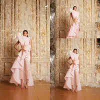 Light Pink Prom Pantsuit avec la mode à long train bretelles satin perlé femmes Jumpsuit Party Robes Custom Made robes de soirée pas cher