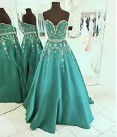 Luksusowy Szmaragdowy Zielony Prom Dresses Kryształ Frezowanie Pełne Ciało Zanurzanie Bandaż V-Neck Satin Eleganckie Formalne Suknie Wieczorowe Korant Dress Girl