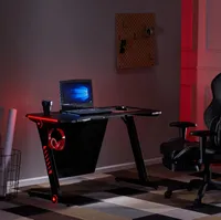 Gaming Desk Plus Ofis PC Bilgisayar Oyun Masaları RGB LED Işıklar Kulaklık Siyah Basit Stil Oyun Tablosu Kanca