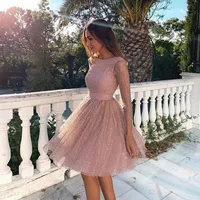 Dusty Pink Новый арабский стиль Homecoming платья Sequined Кружева Аппликации Длинные рукава Короткие платья выпускного вечера Backless платья партии