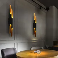 Moderne ontwerplamp verrukkelijk coltraan wandlamp zwart goud hellende wand verlicht naar beneden aluminium buislichten