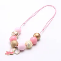 bebé grueso de color rosa collar de perlas colgante de collar de cuerda sirena hecha a mano para las niñas de los niños DIY collar de perlas de chicle