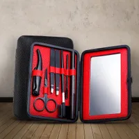 XYJ Sobrancelha Kit de Grooming 7 Pçs / Set Sobrancelha Compõe Ferramentas Conjuntos com Lápis Forma Cartão Trimmer Scissor Tweezer Mirror Case