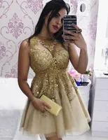 Günstige Cocktail Party Kleider Champagner Gold Lace Graduation Dresses Kurze Mini Ballkleider 2019 Eine Linie Jewel Neck Girls Prom Kleider