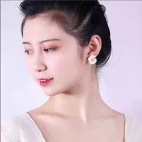 2020 new popular daisy earrings Korean version of pierced earrings small fresh daisy flower earrings WY1196