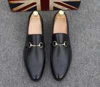 Buty męskie projektant marki skórzane swobodne jazdy Oxfords Flats Buty męskie mokasyny Mokasyny włoskie buty dla mężczyzn