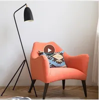 Dinamarca Saltamontes Retro Macaron Lámparas de pie Sala de estar creativa Estudio Tripot lambader Lámpara de pie Arriba Abajo