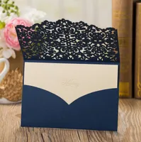 Muhteşem Donanma Mavi Lazer Kesim Düğün Davetiyeleri Özelleştirilebilir Hollow Çiçek Cep Düğün Davetiyesi Kartları Zarflı