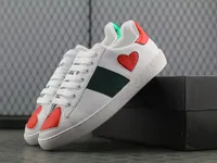 2019 New Men Women Sneakers Casual Shoes Fashion Sports Trainers High Quality Red Green Stripe Chaussures Pour Hommes
