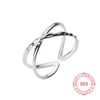 S925 sterling zilver gehamerd cross vinger ring meisjes mode-accessoires Italiaanse dames ringen uit China groothandel one size fits all factory lage prijs