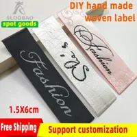 etichette personalizzate di cotone per i vestiti Eco friendly tags cotone stampato tag tessuto lavoro manuale su misura per cucire
