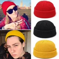 Hat Female Unisex polyster Blends Solid Warm Soft HIP HOP Knitted Hats Men Winter Caps Women&#039;s Skullies Beanies For Girl Wholesale