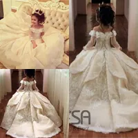 Vintage Princess Flower Girls Dresses Spets Off-Shoulder Special Tillf￤lle For Weddings Ball Gown Kids Pageant Gowns Commonion Dresses