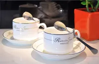 Filiżanka i spodek Kawa Herbata Zestawy Chiny Cerama Korzyści Puchar z Handgrep Luksusowe prezenty z łyżkami Urodziny Prezenty Herbaty Kubki
