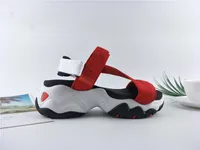SX001 Moda Casal Slipper Designer Flip Flops Água deslizamento confortável em sapatas sapatos de praia jardim ao ar livre Sandálias