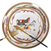 Middagsplattor Lyxig War Horse Bone Kina Dinnerware Set Royal Feast Porcelain Western Plate Dish Heminredning Bröllopsgåvor